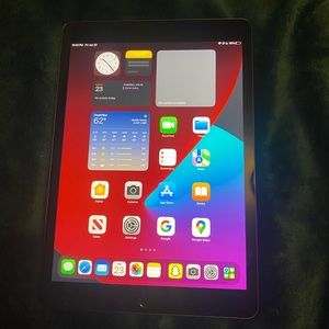 iPad Gen 9th , 64GB